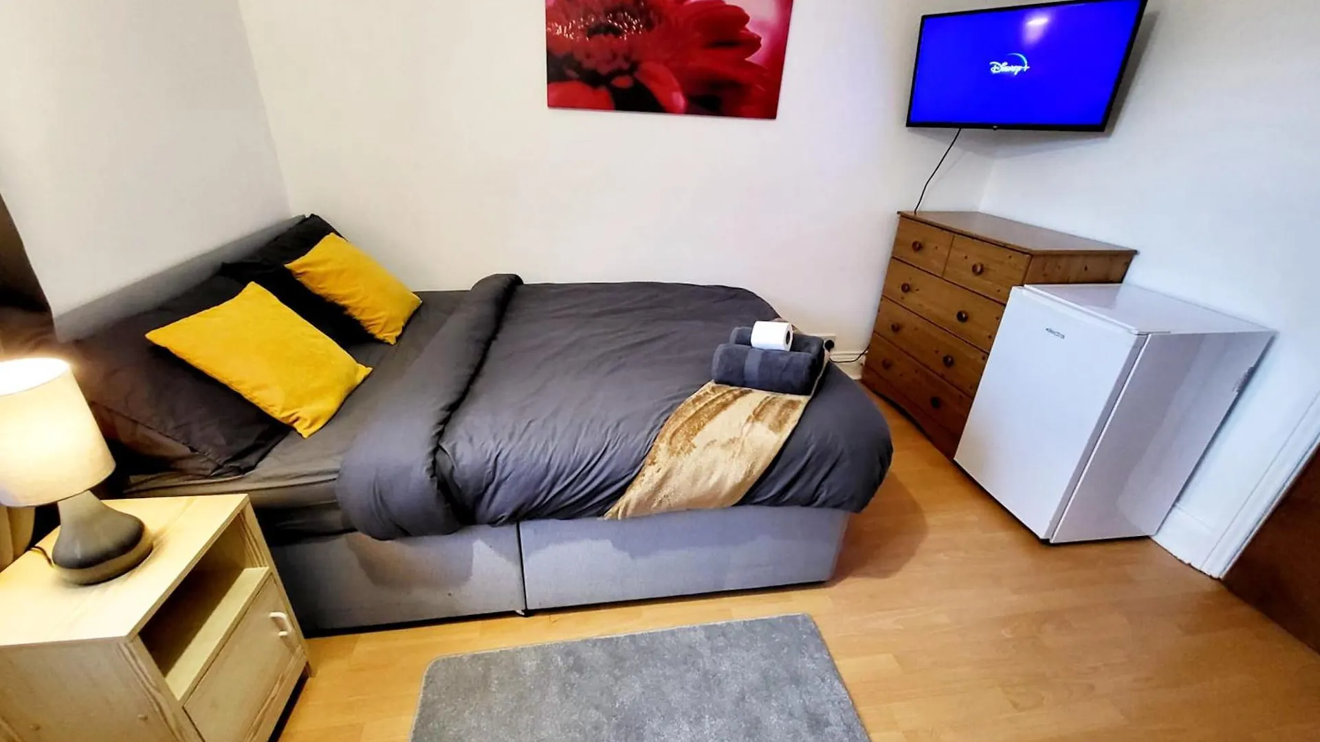 Гостевой дом Comfortable Stay - Santuary Кингстон-апон-Халл